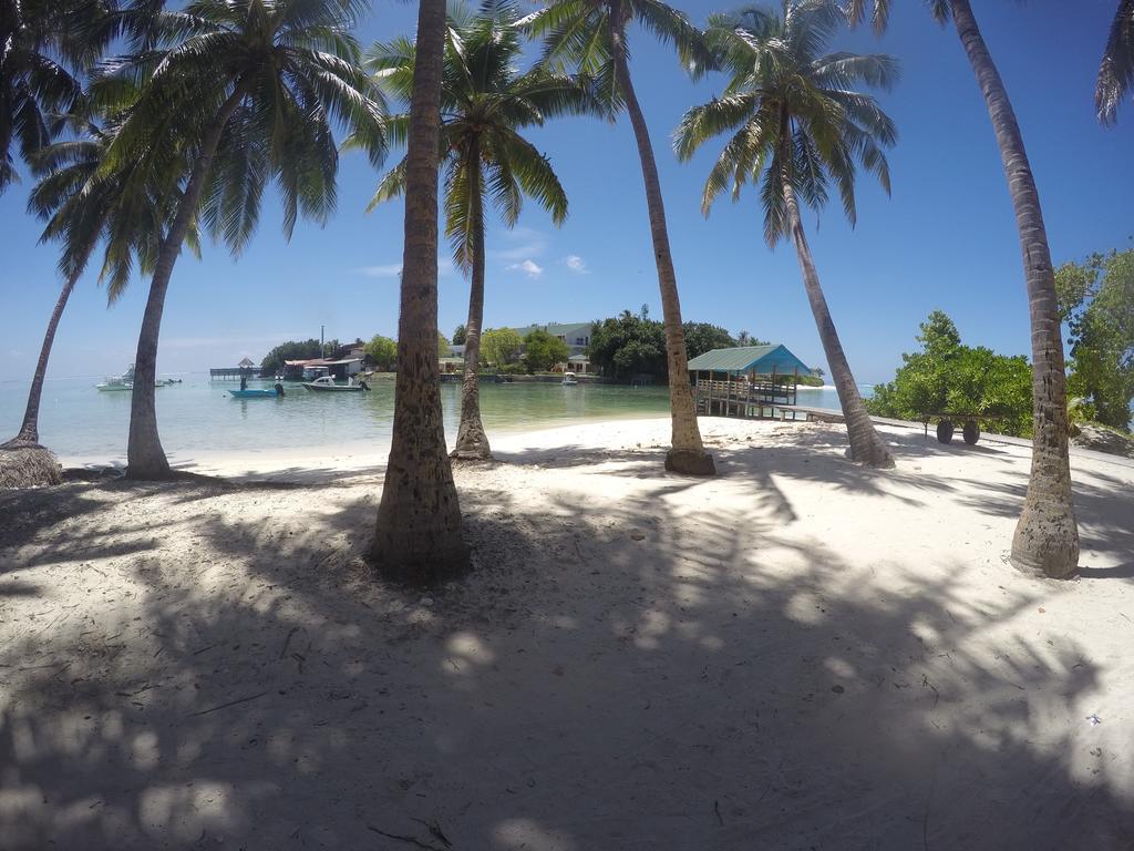 Hotel Maldives Seashine à Huraa Extérieur photo
